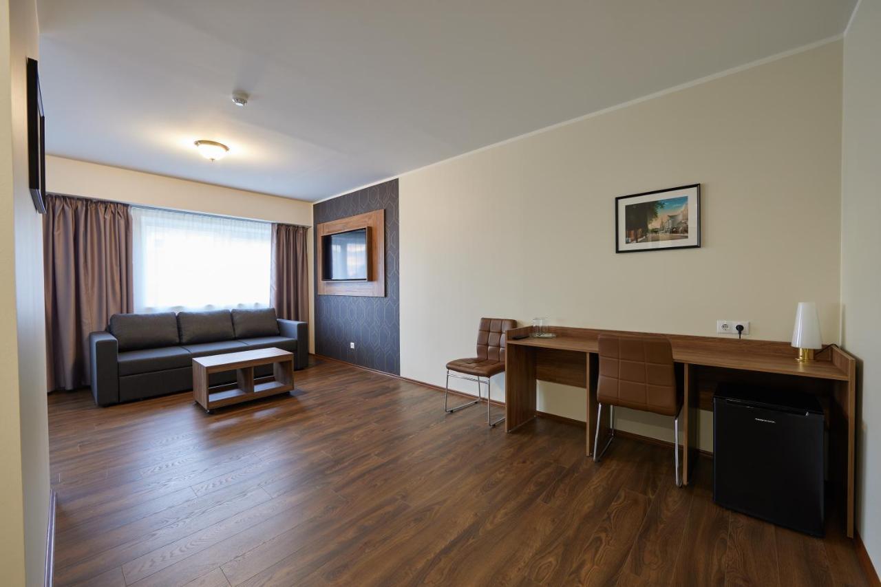 Hotell Wesenbergh Rakvere Kültér fotó