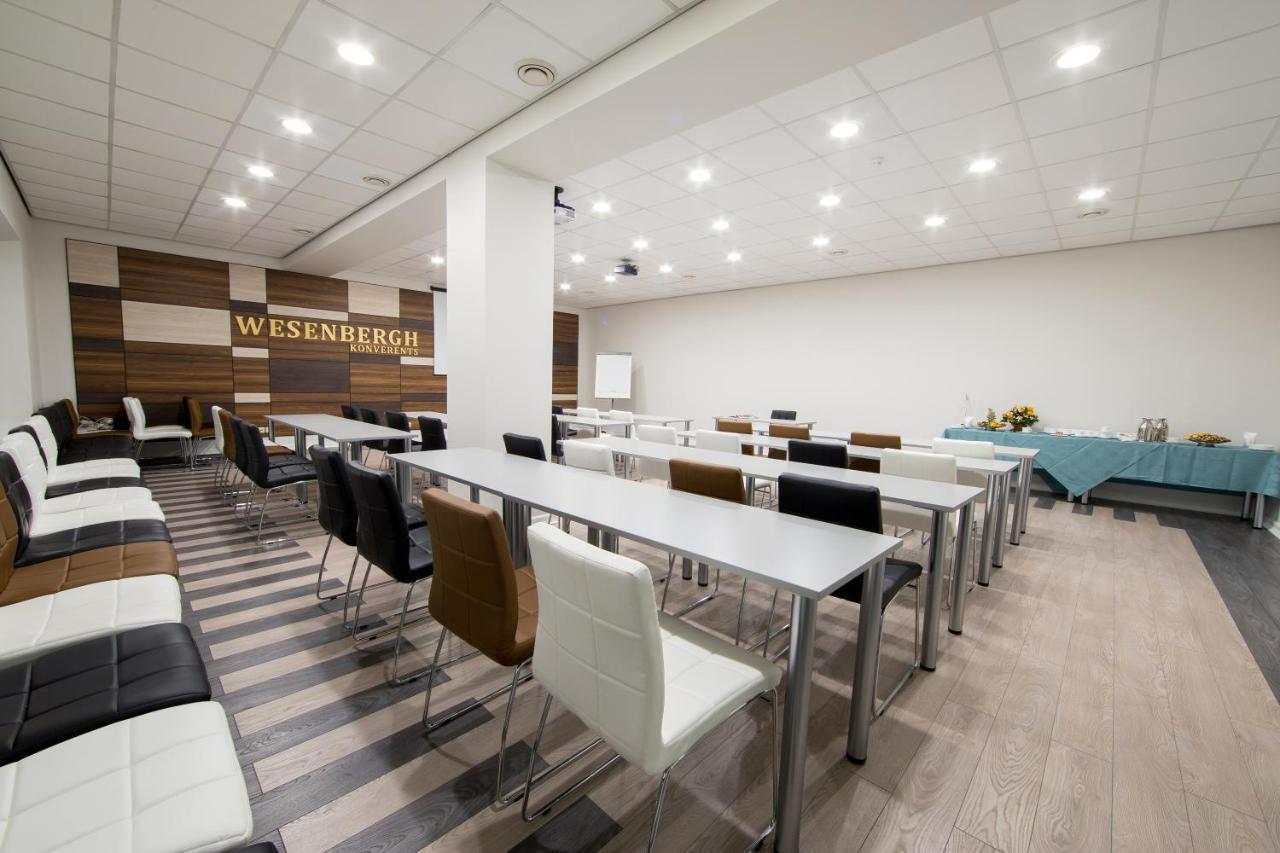 Hotell Wesenbergh Rakvere Kültér fotó